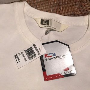 Men’s large white Tilley Endurables t-shirt